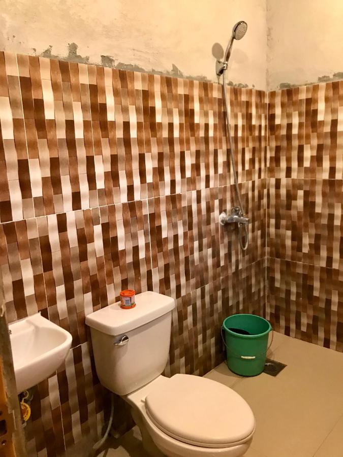 Sharky Hostel Ослоб Екстериор снимка
