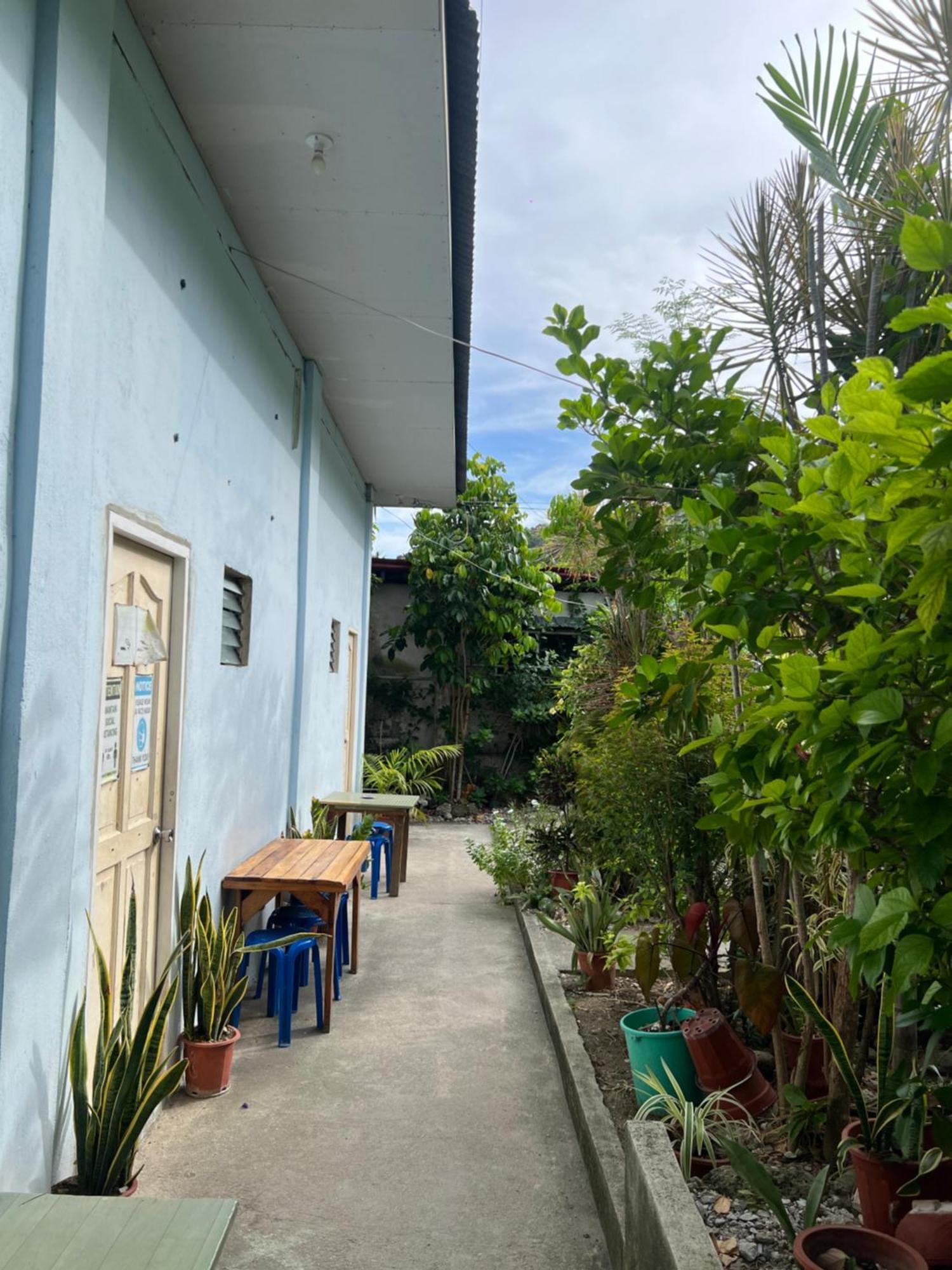 Sharky Hostel Ослоб Екстериор снимка